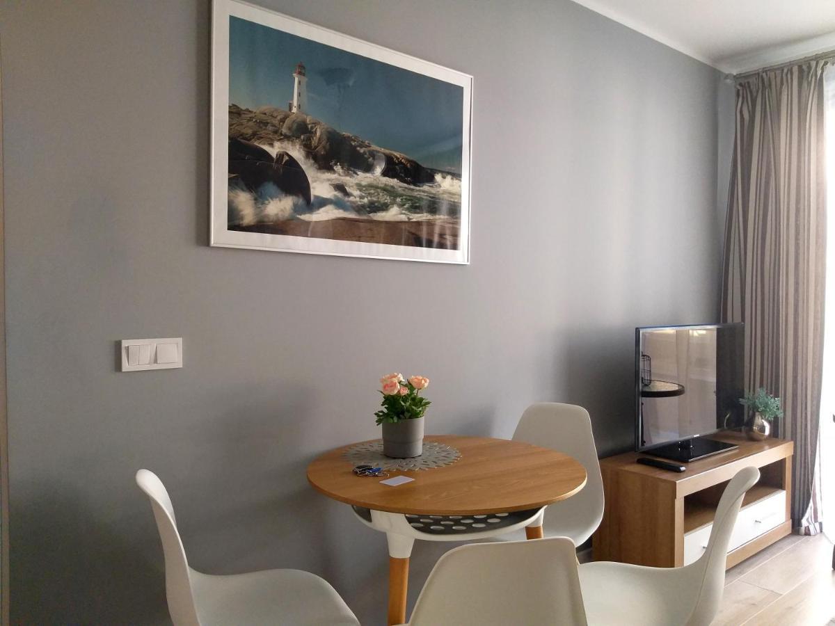 Apartament Ikar - 2 Pokojowy Przy Morzu Z Balkonem Pobierowo Exterior photo