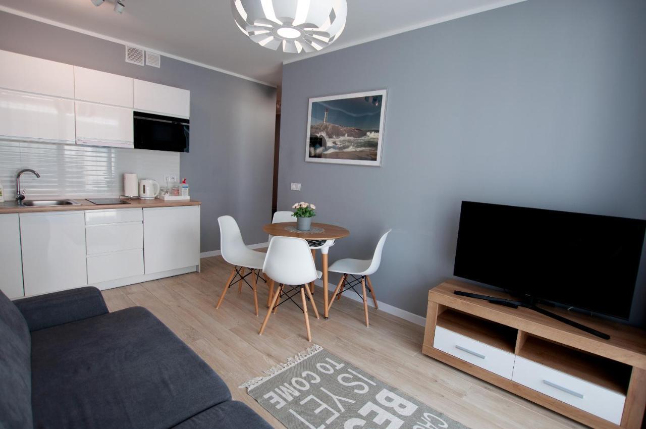 Apartament Ikar - 2 Pokojowy Przy Morzu Z Balkonem Pobierowo Exterior photo